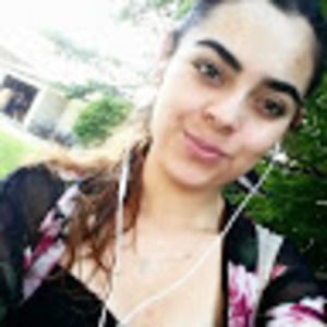 Meet your Posher, Alexandra